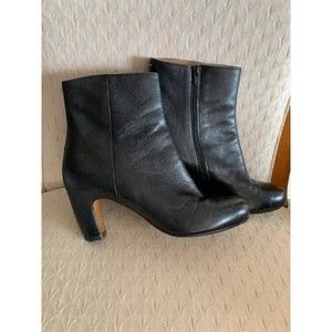 Maison Margiela Black Leather Ankle Curved Heel Boots Size 7 1/2 US